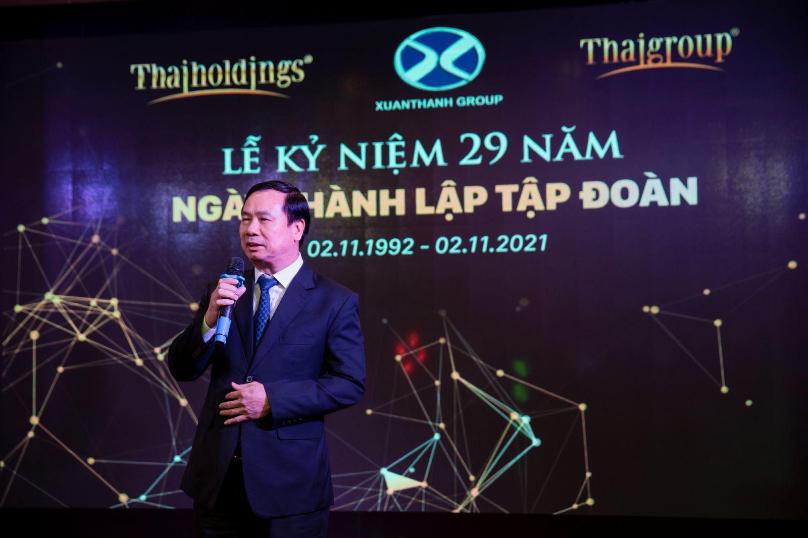Kỷ niệm 29 năm thành lập Tập đoàn Xuân thành và 60 năm thành lập Công ty CPDL Kim Liên 1