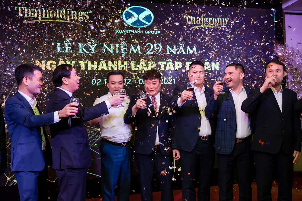 Kỷ niệm 29 năm thành lập Tập đoàn Xuân thành và 60 năm thành lập Công ty CPDL Kim Liên 3